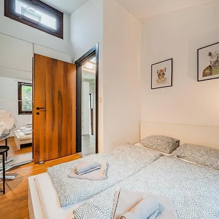 Σπίτι διακοπών Atemberaubende Architekten-villa In *
